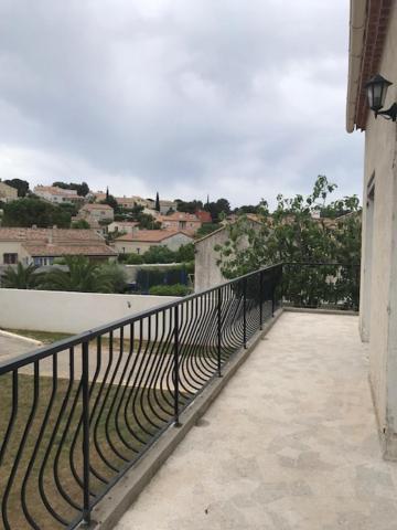 Haut De Maison Entierement Renove Avec Garage Carnoux-en-Provence Bagian luar foto